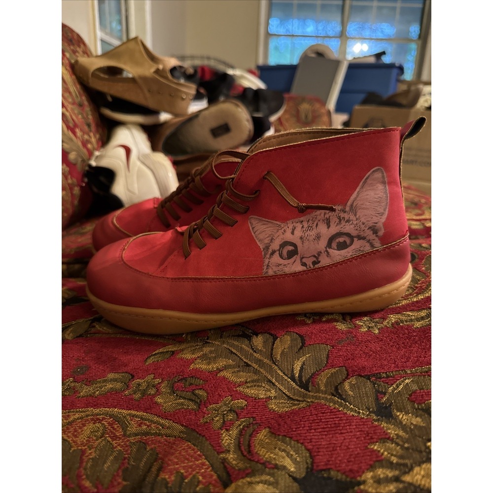 Cempar Womans Lace Up Front Ankle Cats Bootie Red  Size 8.5 us 39 Eu